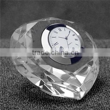 Wholesale heart shape 3d laser engraving personalized crystal wedding souvenir clock