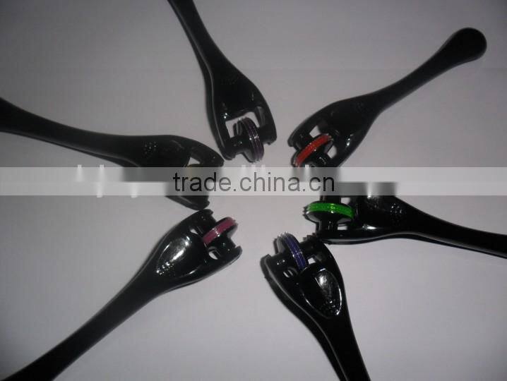 handy microneedle roller with 180 micro needles for eyes