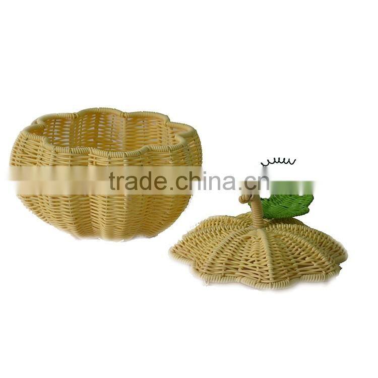 S&D A Bullish decorative pumpkin shape rattan handcrafts durable wicker Christmas gift Basket Empty for Christmas Gift