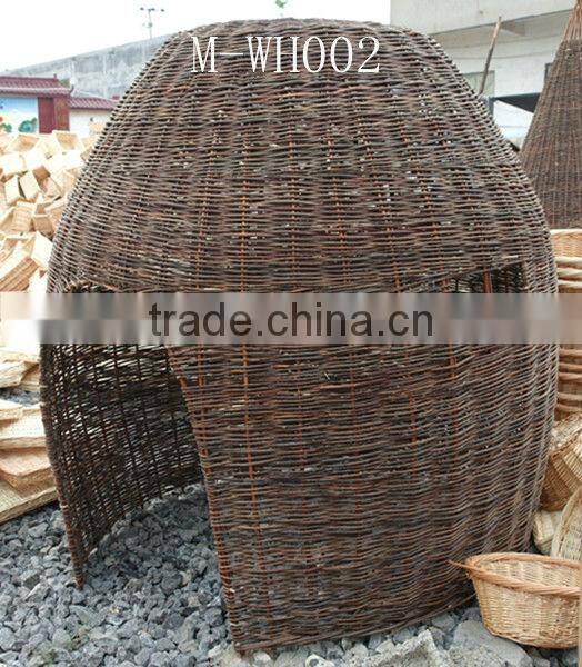 Wicker garden decoration --- flower stand & planter / garden house