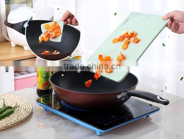 Multi-function plastic two-in-one cutting board