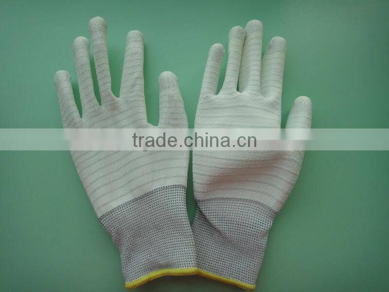 Polyurethane palm coating nylon gloves