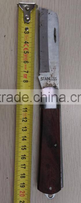 The electrician folding knife