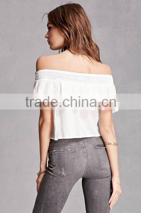 Woman fashion off the shoulder embroidery short sleeve blouse