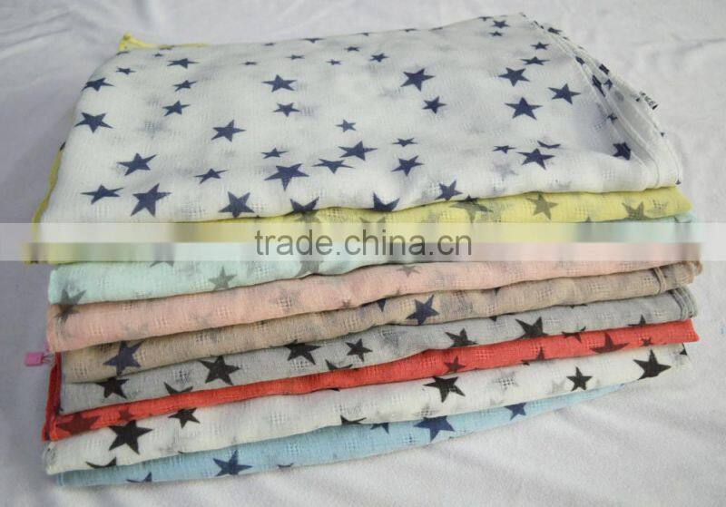 2017 Fashion girls new arrival designer viscose England print star scarf