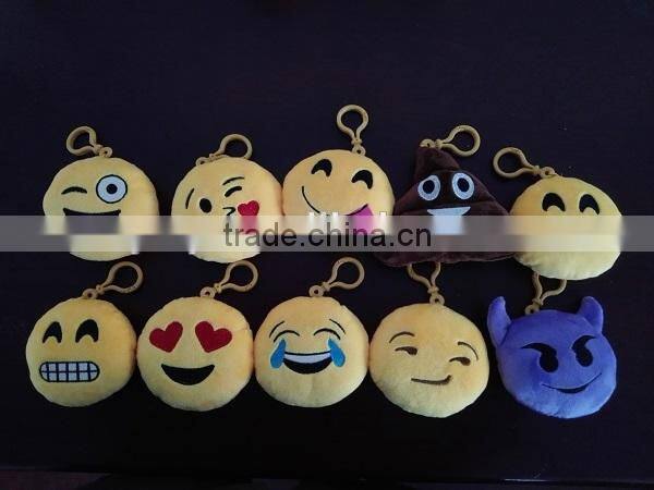Customs stuffed soft emoji keychain popular cheap mini pillow stuffed plush custom whatsapp emoji emoticon keychain