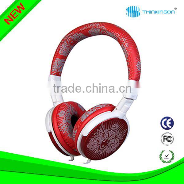 2015 New Wired Headset with Fashionable Outlook Design