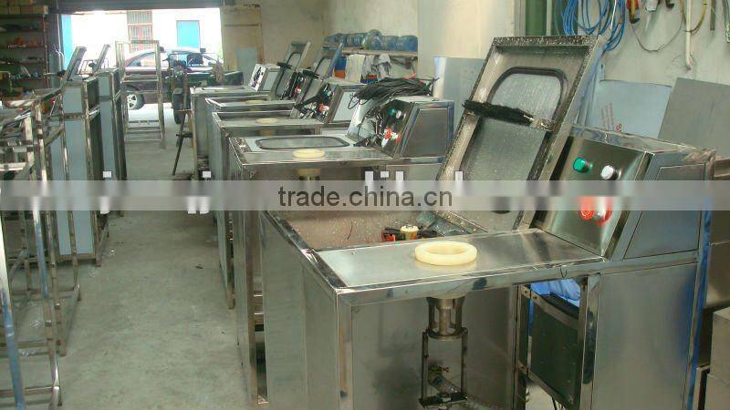 BS-1 5 Gallon Bottle Brushing Machine