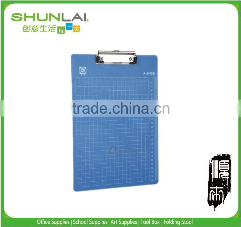 Plastic A4 medical clipboard