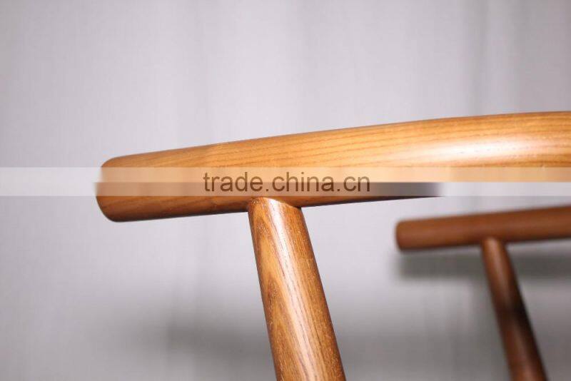 North European style elegant solid wood dining chair