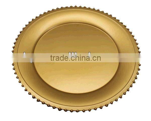 Decorative plastic beaded charger plates