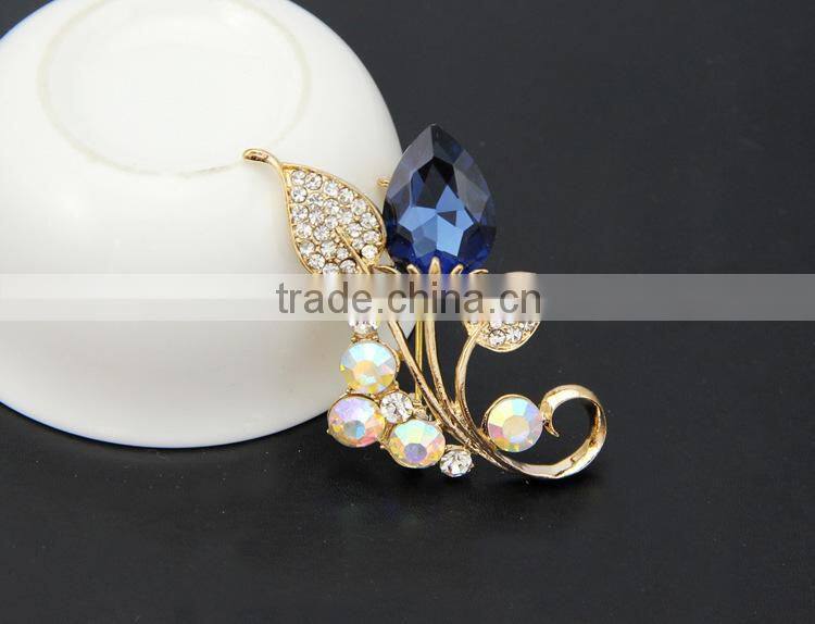 2015 vintage korean imitation pearl flower wedding brooches wholesale and pins for dress