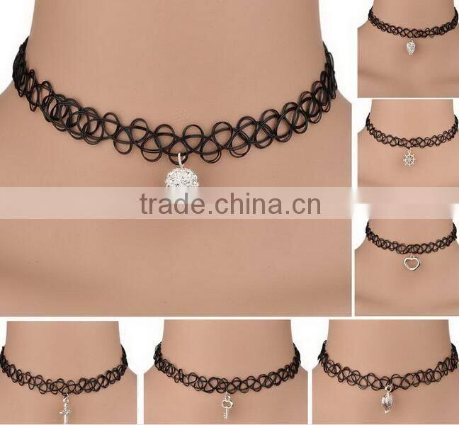 choker necklace, lace choker necklace with pendant