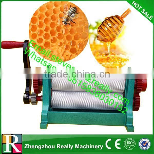High Quality beekeeping foundation roller /beeswax foundation comb mill