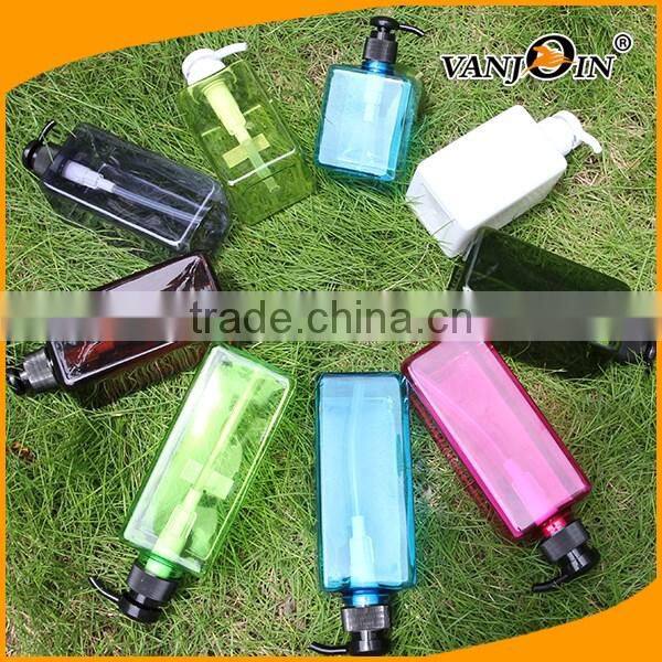 Factory Price 18OZ Empty Clear Round Plastic Mason Jar with Pump Spray Cap