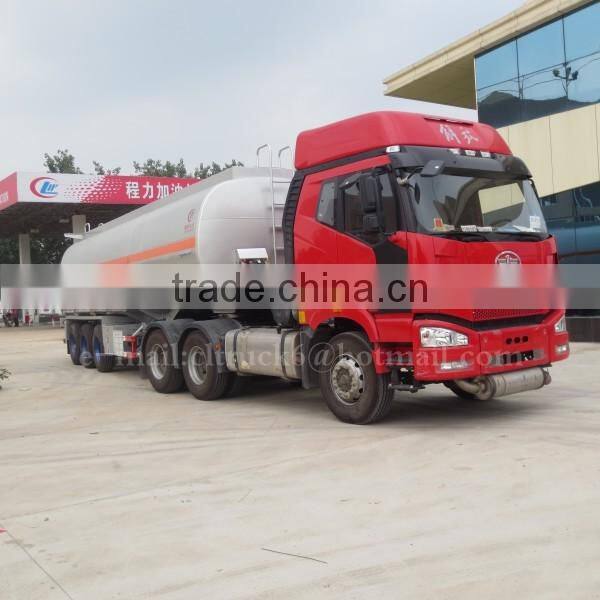 Price promotion CLW 3 axis 55m3 Fuel Trailer with FAW tractor