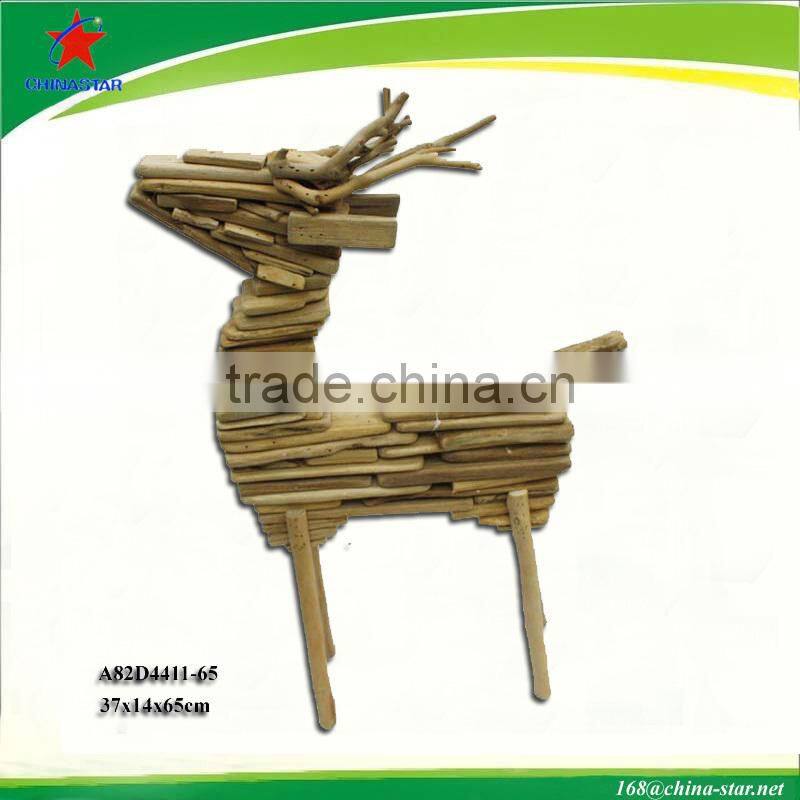 sitting wooden christmas deer decorations