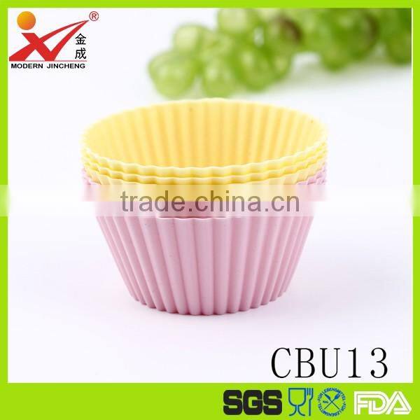 CBU13 6 pcsFlower style silicone cake mould