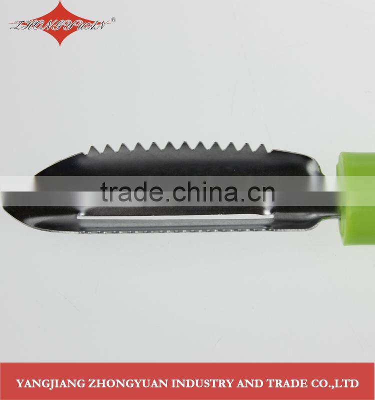 2014 hot selling Stainless steel serrated blade vegetable peeler with soft grip