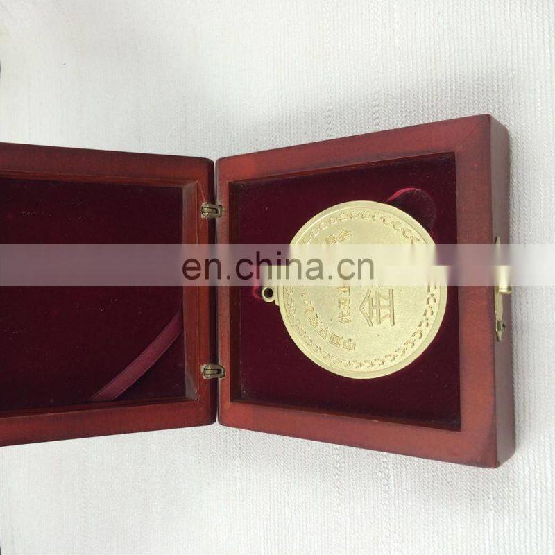 Silver plated zinc alloy promotional medal