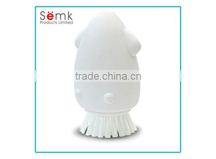 Semk design plastic pvc material natural kitchen dish cleaning brush