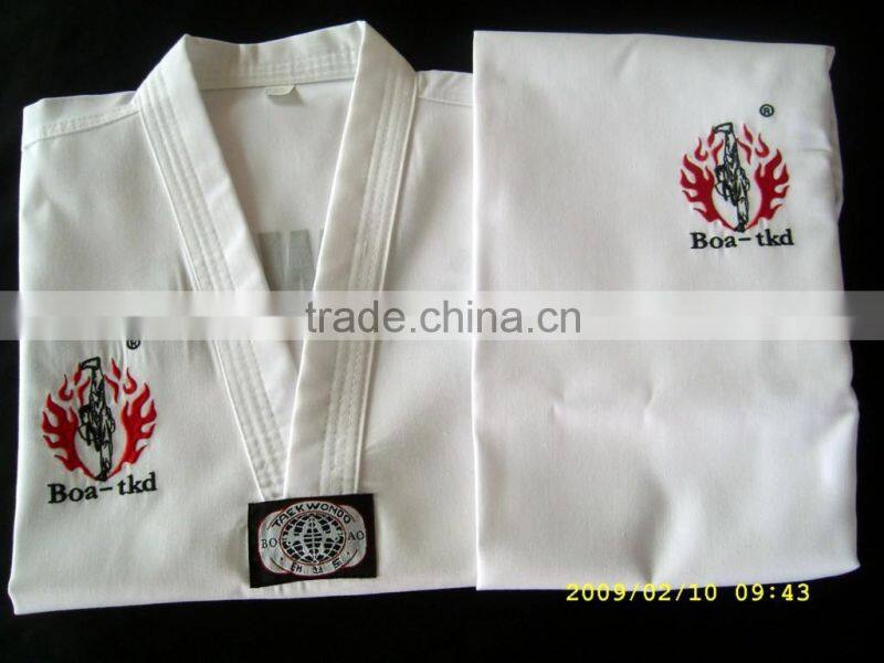 teakwondo uniform V-neck taekwondo uniform taekwondo kimonos taekwondo fightwear teakwondo garment