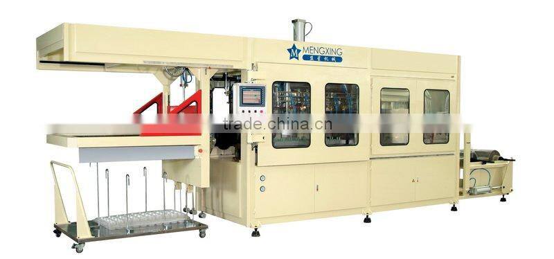 XC46-71/122A-CWP Vacuum Forming Machine