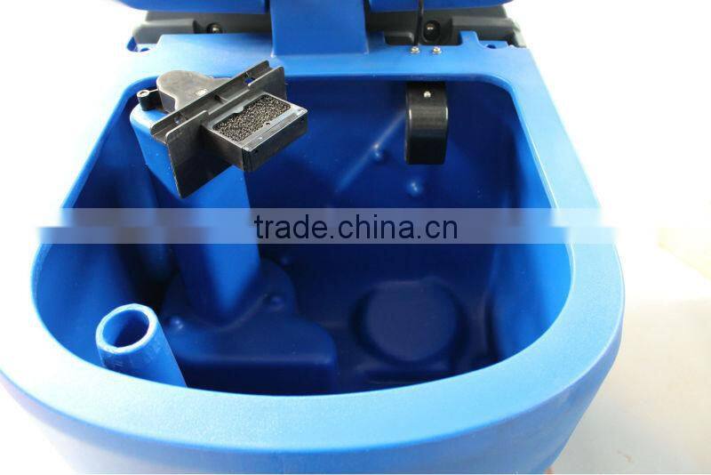 Small ride on floor scrubber dryer large area used