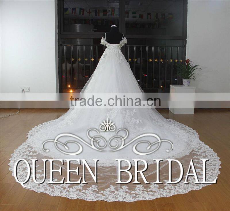 Luxury Ball Gown Sew On Crystal Beaded Saudi Arabian Wedding Dress