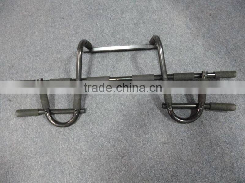 High Quality Cheap Door Iron Material Gym Pull Up Bar For Indoor Gym Exercise H0247