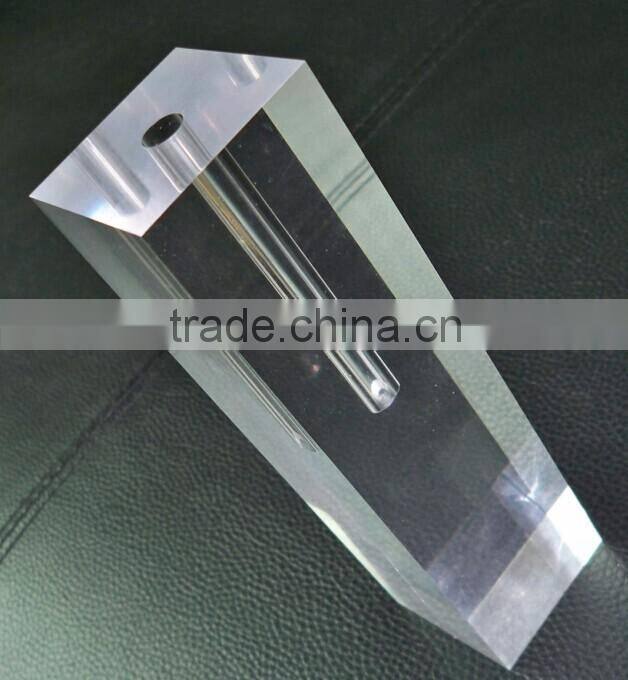Good Polishing Transparent Plexiglass block in display racks