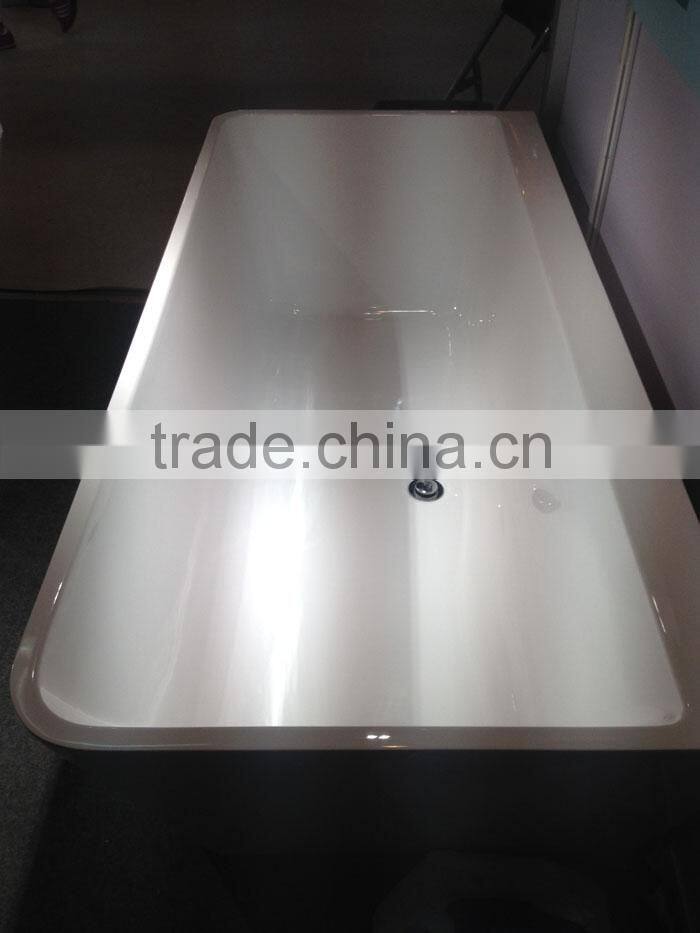 Luxury bathtub for europe