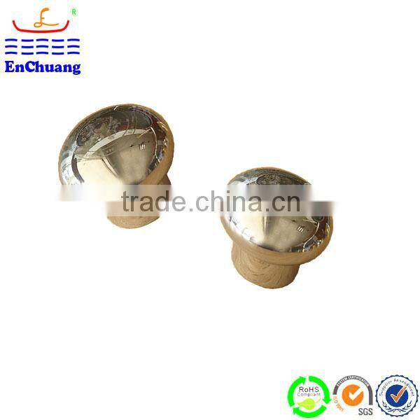 fashionable custom zamac liquor cap