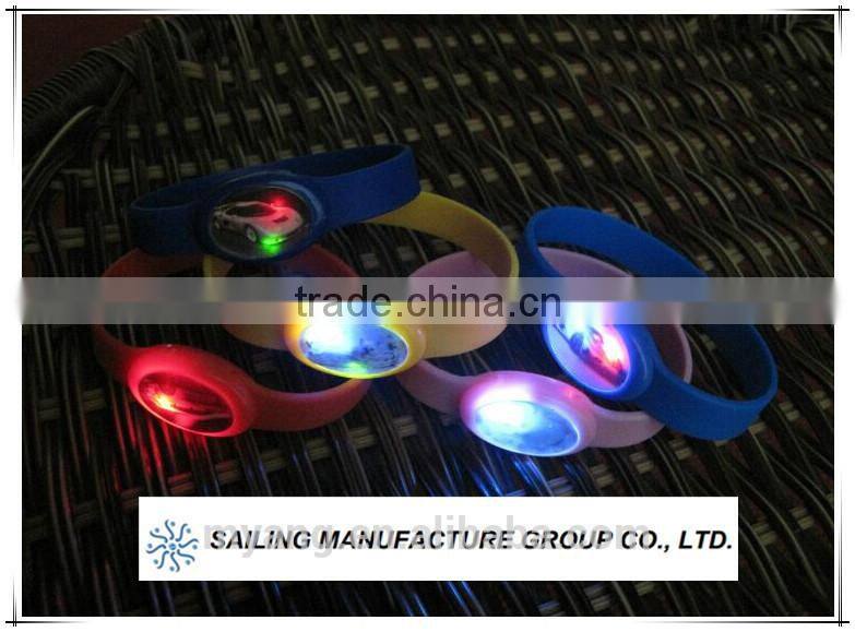 LED Silicon bracelet custom,silicon bracelet from china,top grade led silicone rubber wristband