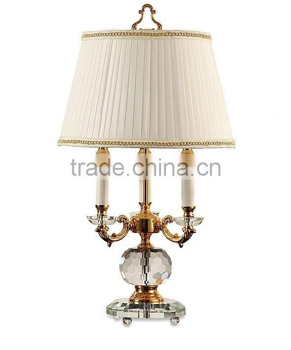 Concise design K9 clear crystal apple shape lamp body three candles table lamp