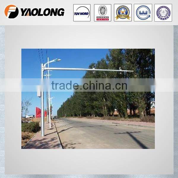 highway monitor pole