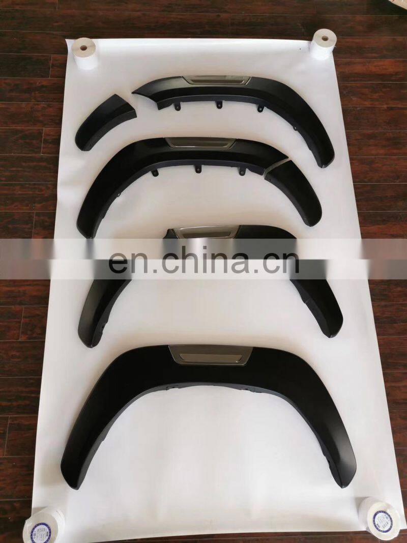 2021 High quality Factory Price accessories Wide Fender Flares for 2021 Hilux Revo