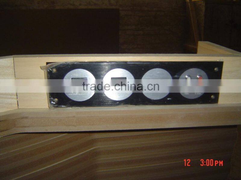 BW-W63 Electrical Socket Panel Mount/ALuminum Media Hub Wall Outlet Plate