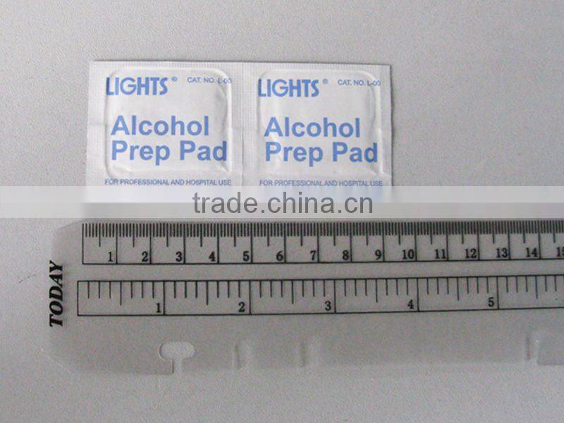 Alcohol antiseptic wipe L 01