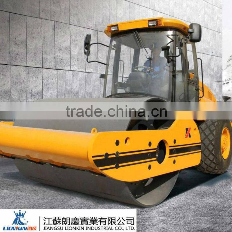 KS122D fully-hydraulic single drum vibration roller (double drive)