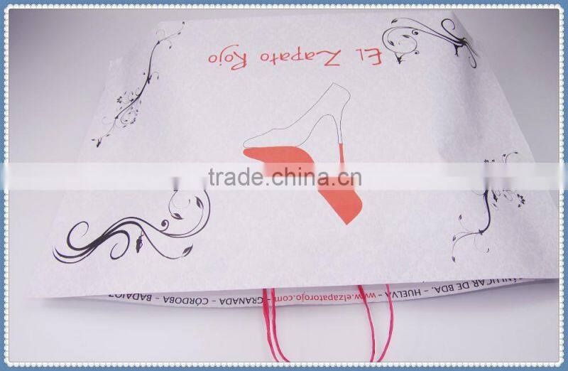 2016 New style white kraft paper bag with red twisted patch handle for shoes