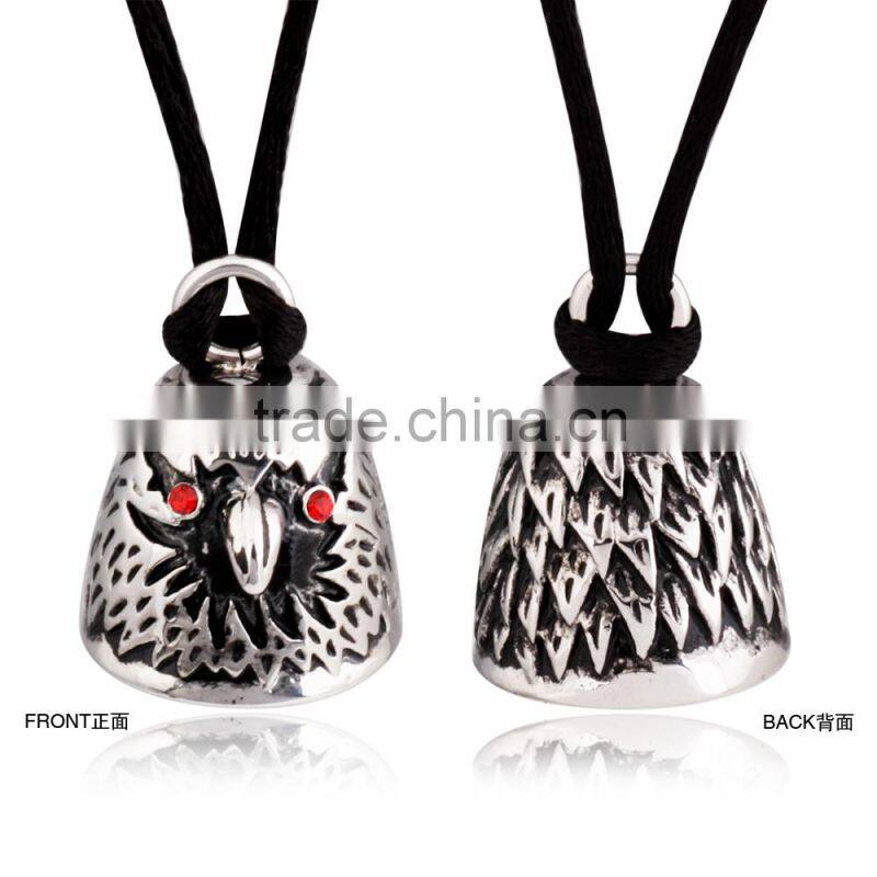 Fashion Stock Stainless Steel Butterfly Mask Pendant FP50017