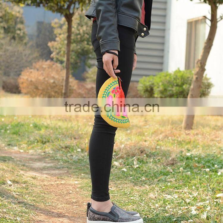 Chinese traditional wallet&purse Cheap embroidery wallet semi shape