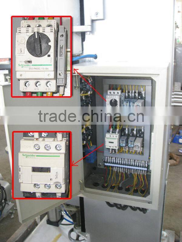 Square can sealing seamer machine