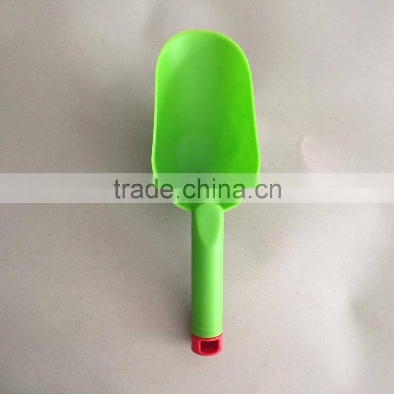 PP PLASTIC SOIL SCOOP