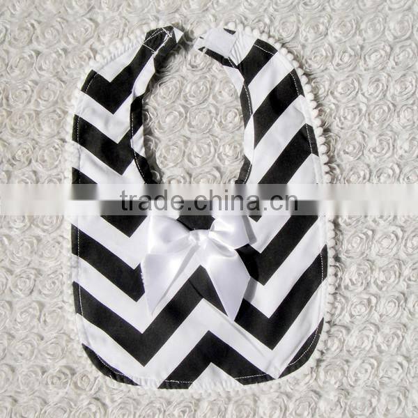 Fashionable style silicone baby bib
