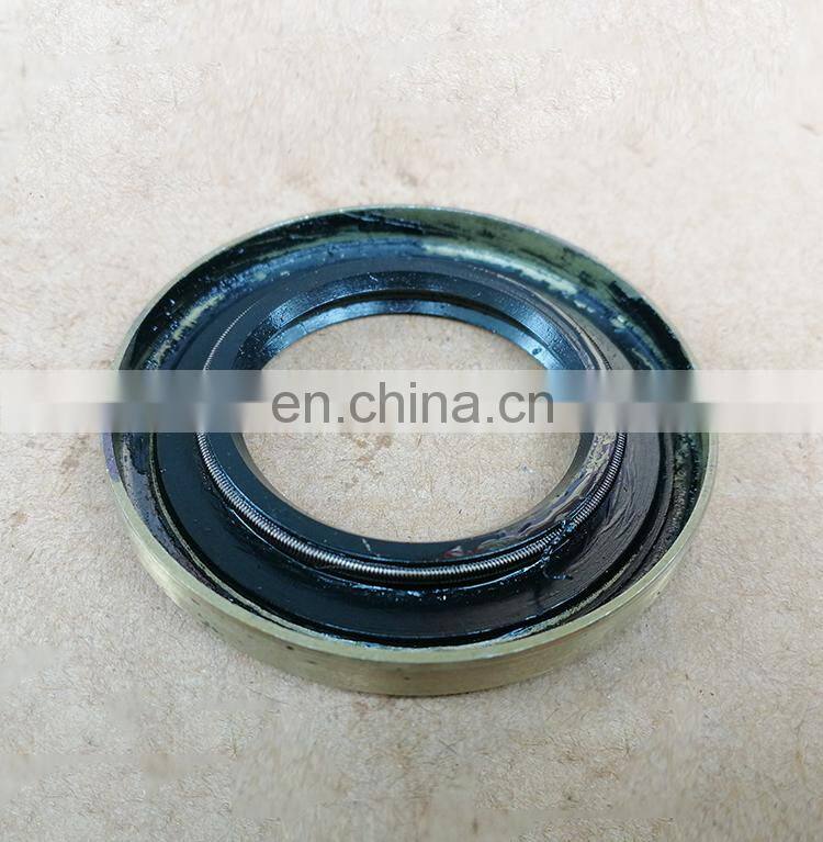 CCEC Wholesale diesel engine parts NTA855 3038997 auto Oil Seal