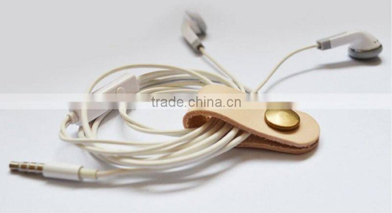Handmade Brown Leather Cable Cord Winder Holder Tie for Earphone Cell Phone