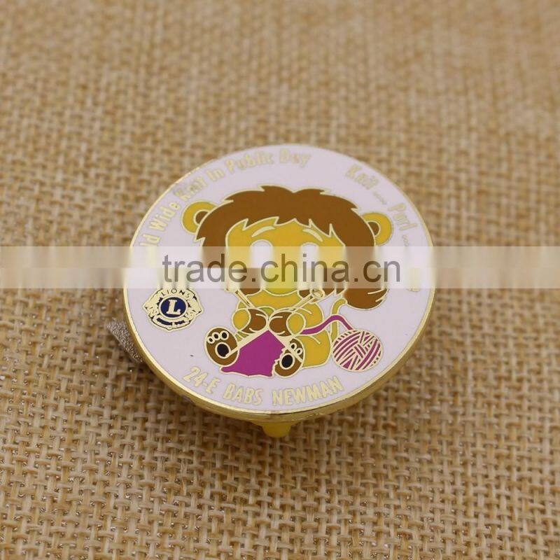 Custom round cartoon lion lapel pin/cute metal kids badges as souvenir gifts