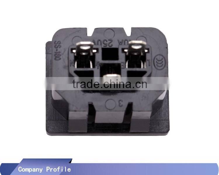 retractable socket outlet